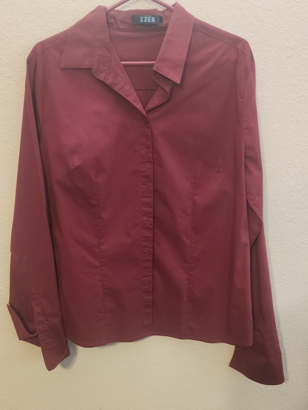 Women's Button-Down Shirt in Burgundy